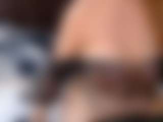 Live cam show with Ruby-Watson - Granny Dildo on StripNow