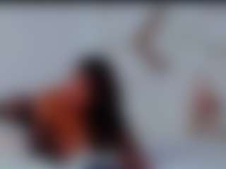 Live cam show with Stormy Butty - Gray Eyes on Latina Girls