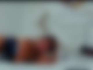 Live cam show with Stormy Butty - Camel Toe on fuklive.com