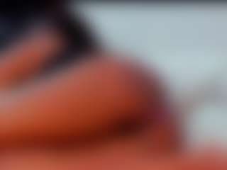 Live cam show with Stormy Butty - Dildo Or Vibrator on Gym Cam Girls