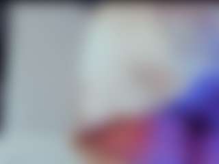 Live cam show with Stormy Butty - Oil on Dolls Live