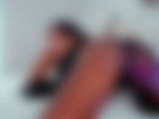 Live cam show with Stormy Butty - Twerk Ebony on SmokeAndPoke