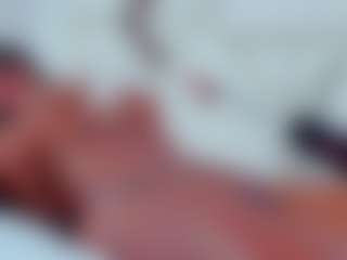 Live cam show with Stormy Butty - Deepthroat on AdultVida.com