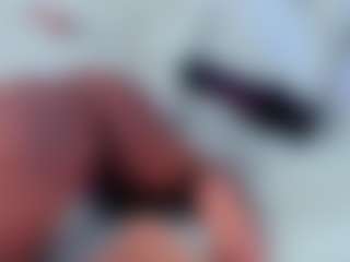 Live cam show with Stormy Butty - Fingering on madthumbs