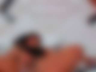 Live cam show with Stormy Butty - Dirty Talk on livesuperchat.net