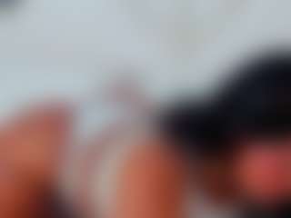 Live cam show with Stormy Butty - Athletic on madthumbs