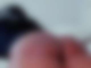 Live cam show with Stormy Butty - Ass Clapping on Cam Slut
