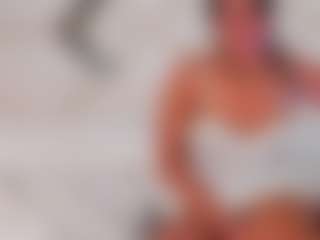 Live cam show with Stormy Butty - Sexy on friskycurves.com