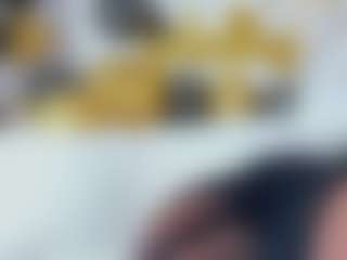 Live cam show with Stormy Butty - Fuck Machine on CamwithHer