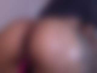 Youlovechina's Live Sex Cam Show