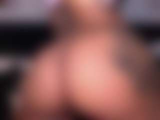 Youlovechina's Live Sex Cam Show