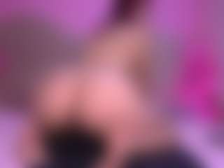 Live cam show with zoe-12 - Average on Camsoda