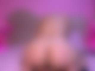 Live cam show with zoe-12 - Double Penetration on Camsoda