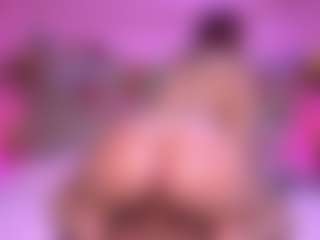 Live cam show with zoe-12 - Squirt on SquirtSoMuch