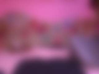 Live cam show with zoe-12 - Middle Aged on CamClone
