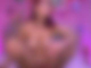 Live cam show with zoe-12 - Athletic on Uber Horny