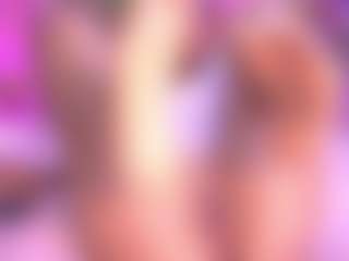 zoe-12's Live Sex Cam Show