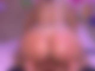 Live cam show with zoe-12 - Mature on CamSextacy