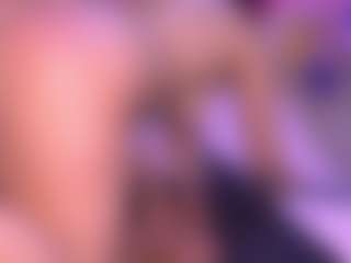 Live cam show with zoe-12 - Athletic Brown Eyes on Camversity