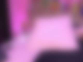 zoe-12's Live Sex Cam Show