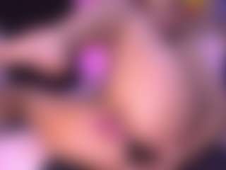 zoe-12's Live Sex Cam Show