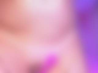 zoe-12's Live Sex Cam Show