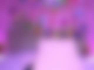 zoe-12's Live Sex Cam Show