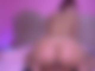 Live cam show with zoe-12 - Shaved Pussy Mature on TeamSkeetLive