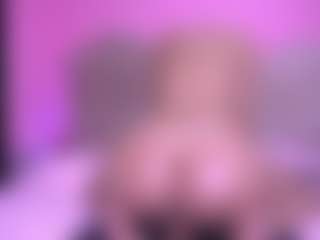 Live cam show with zoe-12 - Spank Red Hair on liverealitysex.com
