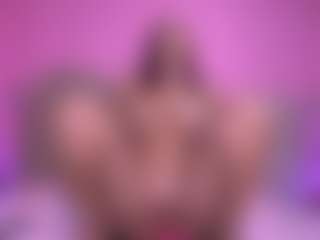 zoe-12's Live Sex Cam Show