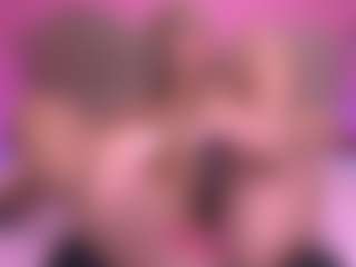 zoe-12's Live Sex Cam Show