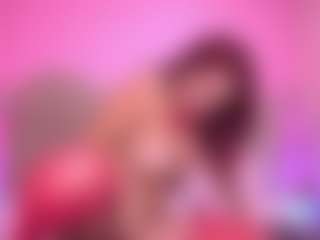 zoe-12 MILF webcam performer live streaming