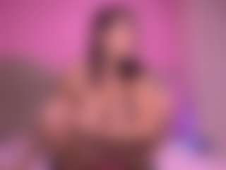 zoe-12's Live Sex Cam Show
