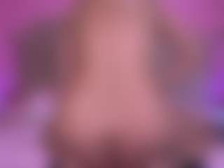 Live cam show with zoe-12 - Red Hair Squirt on thefappeningchat.com