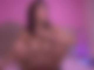 zoe-12's Live Sex Cam Show