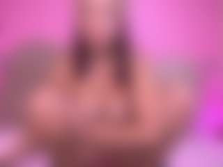 zoe-12's Live Sex Cam Show