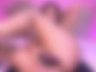 zoe-12's Live Sex Cam Show