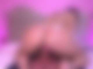 Live cam show with zoe-12 - Middle Aged on Camsoda