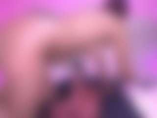 Live cam show with zoe-12 - Spy Mature on Camsoda