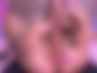 zoe-12's Live Sex Cam Show