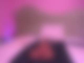 zoe-12's Live Sex Cam Show