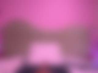 Live cam show with zoe-12 - Athletic Dildo on TeamSkeetLive