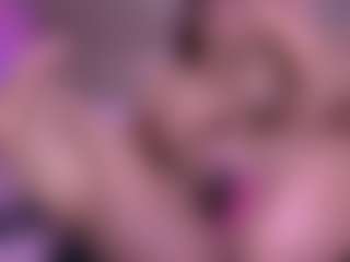 Live cam show with zoe-12 - Red Hair Squirt on Camsoda