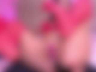 Live cam show with zoe-12 - Latina Mature on Cam Slut | colombia