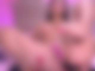 zoe-12's Live Sex Cam Show