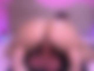 zoe-12's Live Sex Cam Show