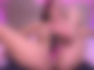 zoe-12's Live Sex Cam Show