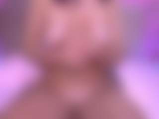 zoe-12's Live Sex Cam Show