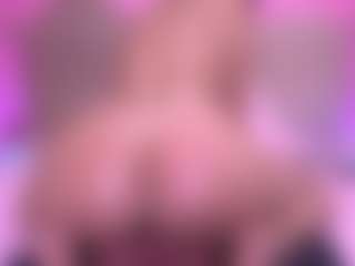 zoe-12's Live Sex Cam Show
