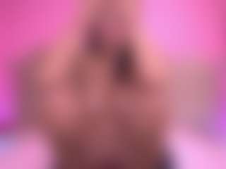 zoe-12's Live Sex Cam Show